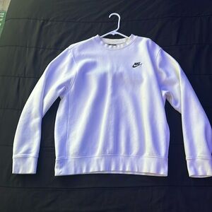 Nike Men’s Graphic Fleece Crew